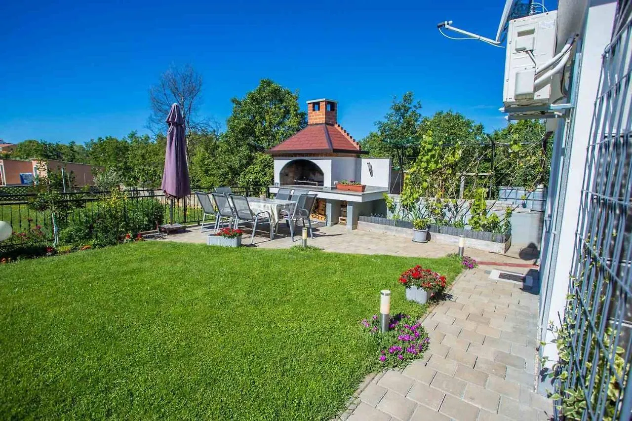App Rosi Apartment Porec