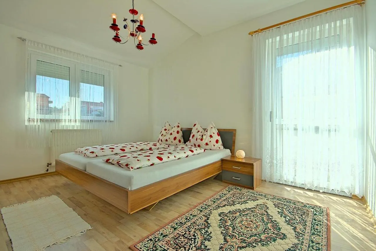 App Rosi Apartment Porec 0*,  Croatia
